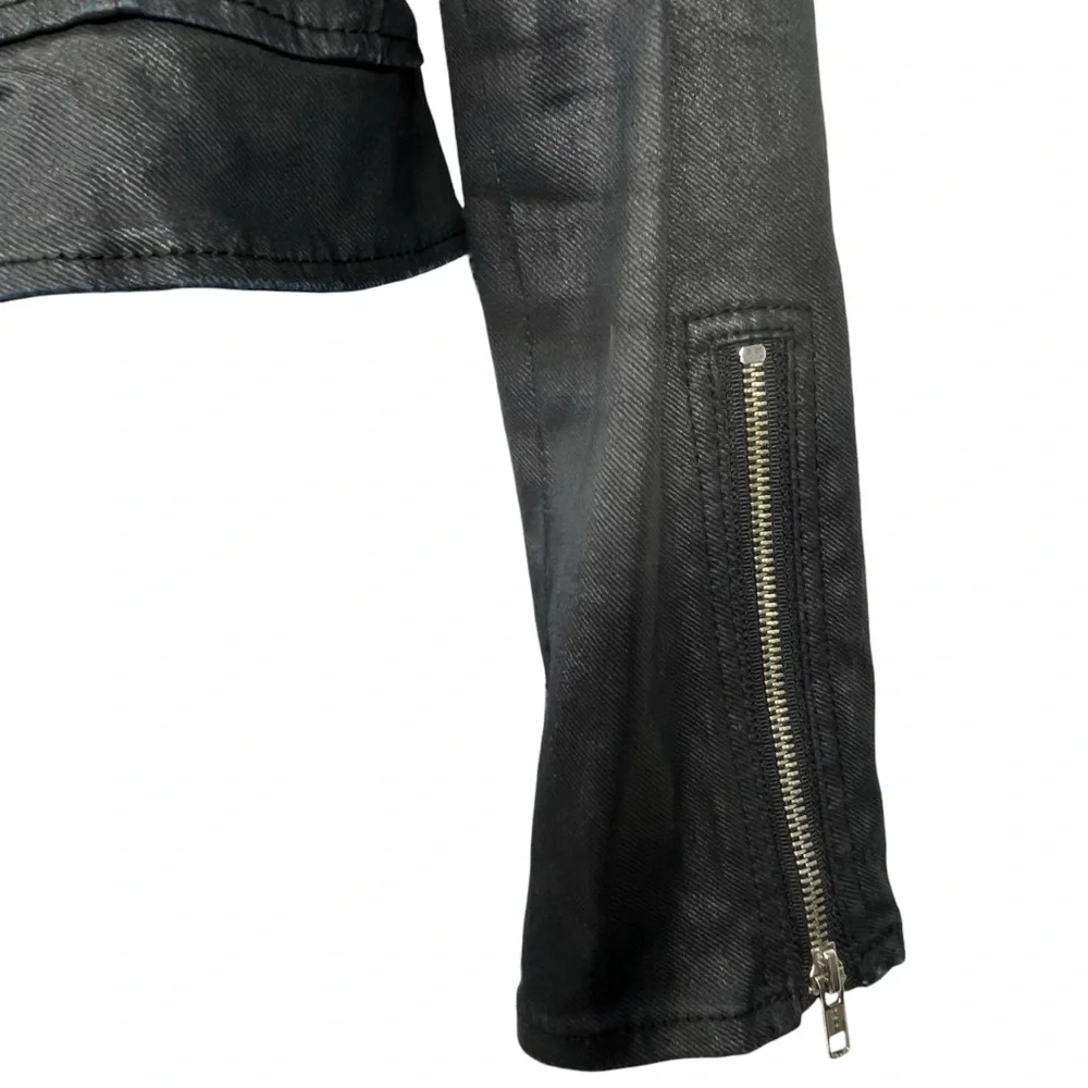 True Religion Women’s‎ Medium Cropped Moto Jacket Black Coated Biker Zip